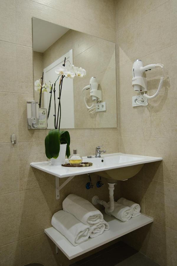 Hotel Bestprice Alcala Madrid Ngoại thất bức ảnh