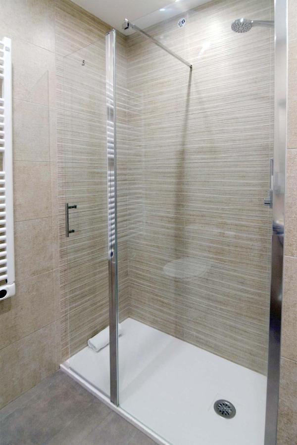 Hotel Bestprice Alcala Madrid Phòng bức ảnh